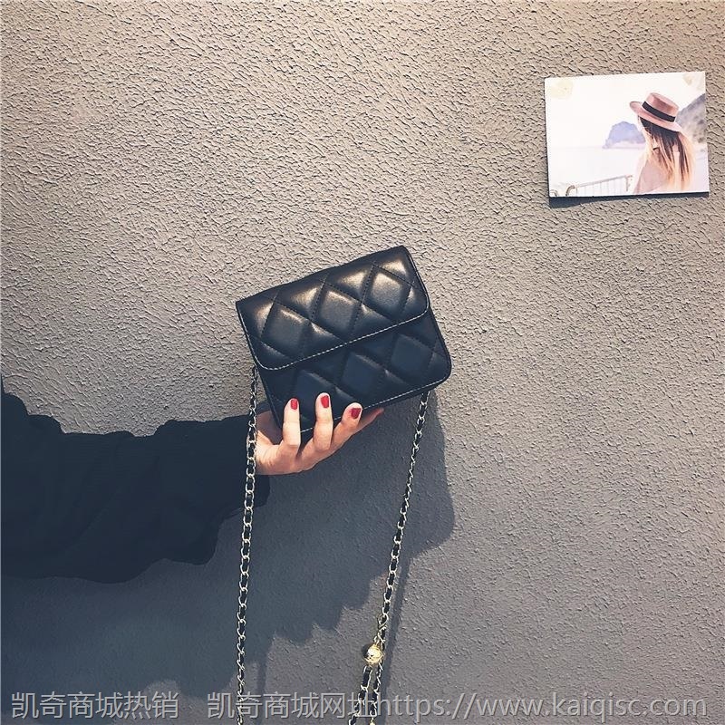 爆款迷你小包包2021新款潮时尚网红洋气流行链条斜挎包女百搭ins