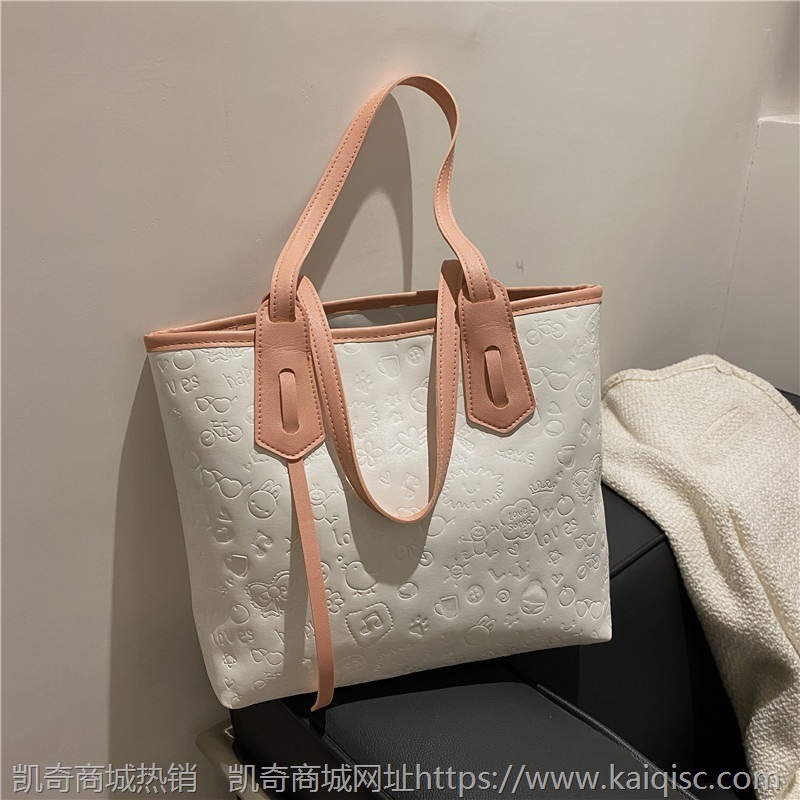 压花秋季大容量包包女2021新款复古时尚流行单肩包拼接简约托特包