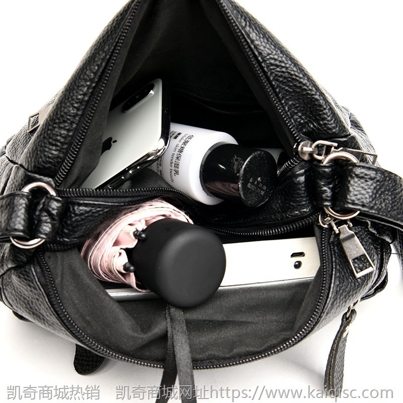 2019新款PU软皮女包百搭时尚中年妈妈包多隔层小包休闲单肩斜挎包