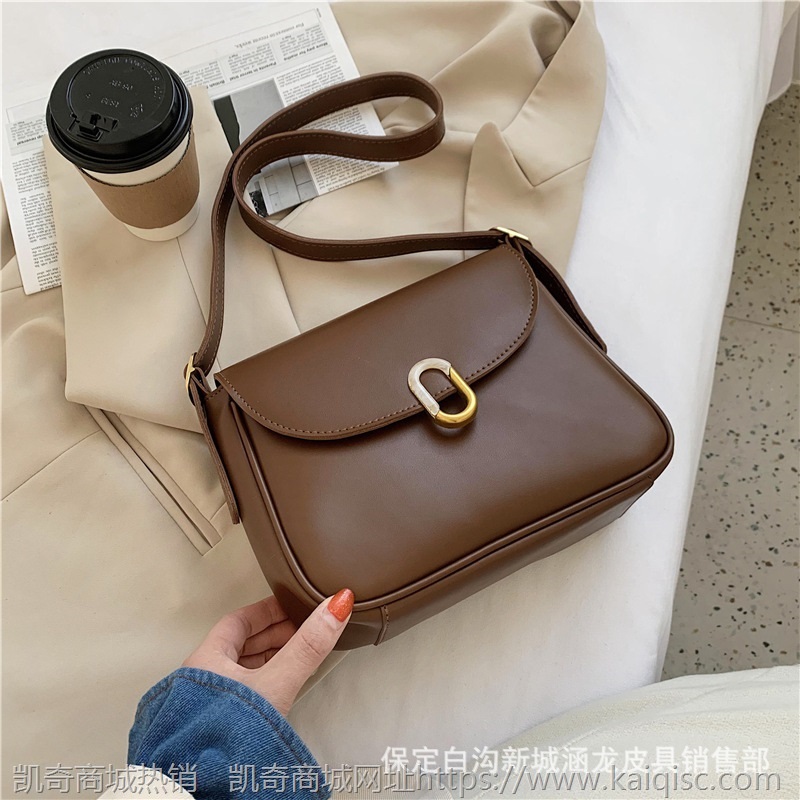 小众设计包包女2020新款潮复古简约大容量韩版女包百搭单肩斜挎包