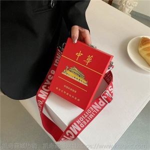 包包女2021网红个性盒子包时尚华子烟盒宽肩带单肩斜挎女包潮活动
