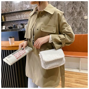上新洋气包包2020韩版网红可爱毛毛休闲包时尚斜挎豹纹女包批发