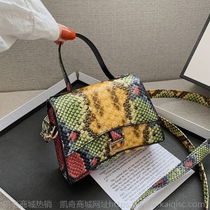 春季包包女单肩包个性蛇纹手提沙漏包2021新款ins洋气斜挎包批发