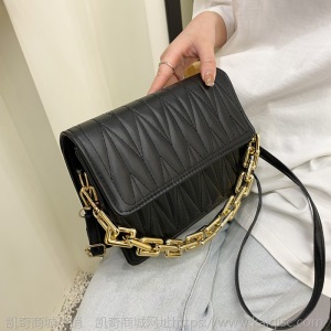 流行质感ins女士小包包2021新款潮时尚单肩斜挎包网红手提小方包
