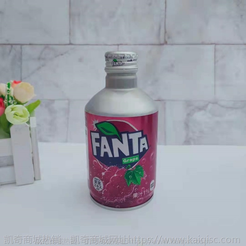 日本可口可乐果味碳酸饮料白桃味香橙味葡萄味500ml300ml罐装饮品