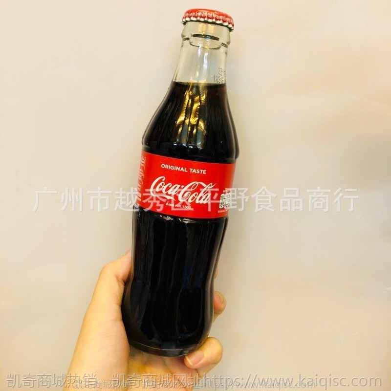 批发泰国CocaCoca复古可口可乐碳酸饮料休闲饮品250ml1箱24瓶