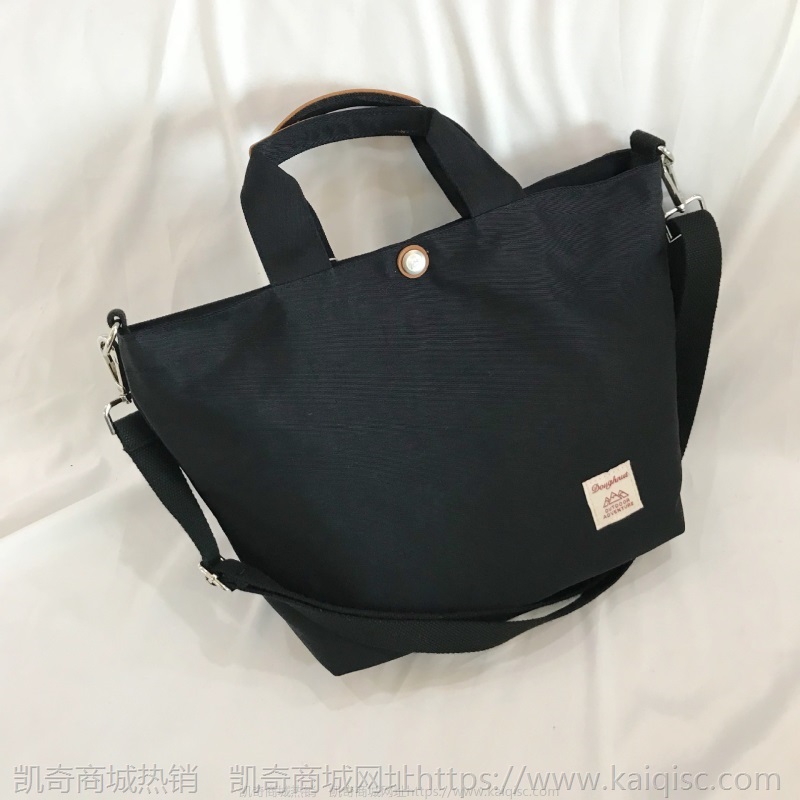 厂家直供香港D’oughnut甜甜圈日韩多色单肩斜跨手挽尼龙布包小号