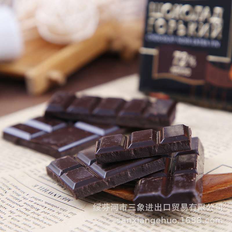 胜利牌72％黑巧克力50克 10.jpg