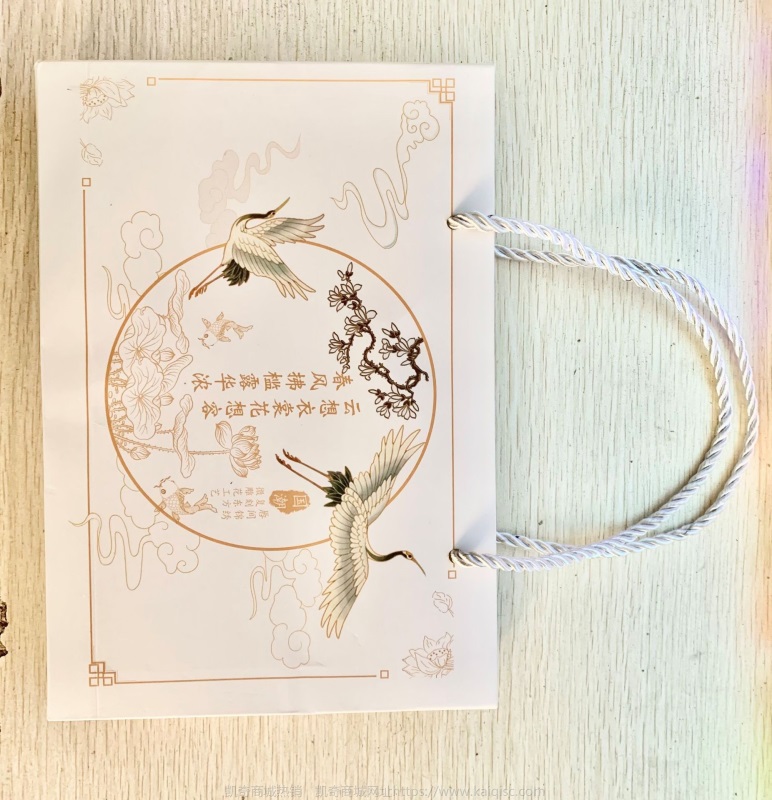 抖音爆款中国风雕花口红套装礼盒滋润保湿彩妆套装七夕情人节礼物