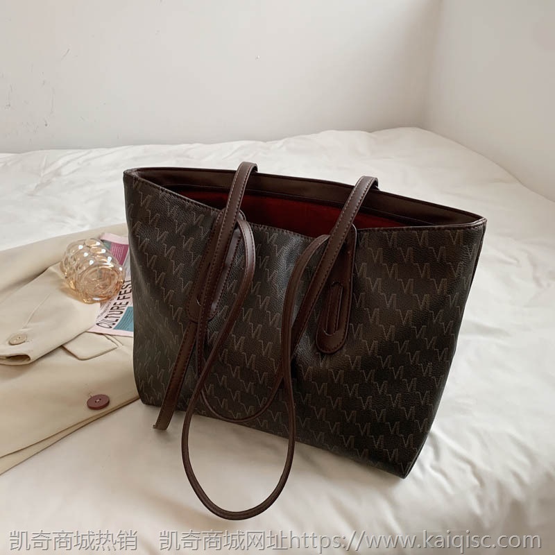大容量托特女包bags2021春夏新款韩版时尚字母印花单肩皮质大包包