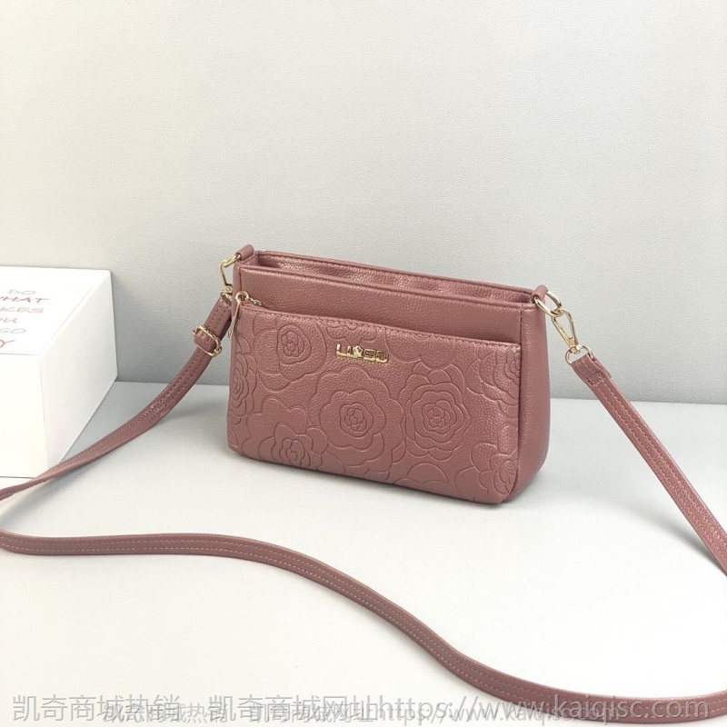 千姿狐包包女包新款2021中年妈妈包软皮小方包MINI BAGS 现货批发