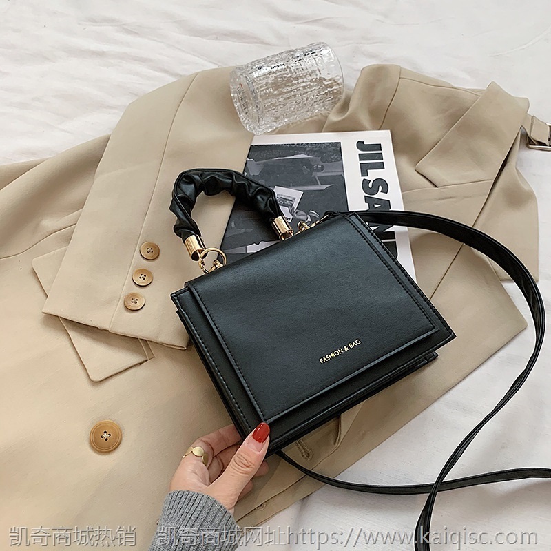 质感女士包包女包2021秋季新款流行韩版时尚手提包网红单肩斜挎包