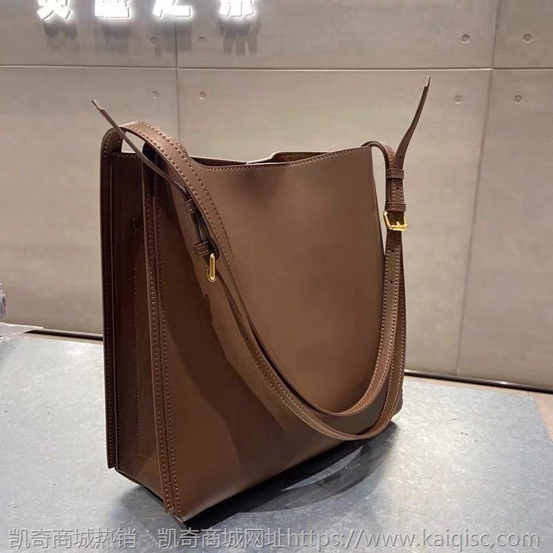 韩版时尚托特包大容量包包新款潮斜挎包女单肩电脑包牛皮女包