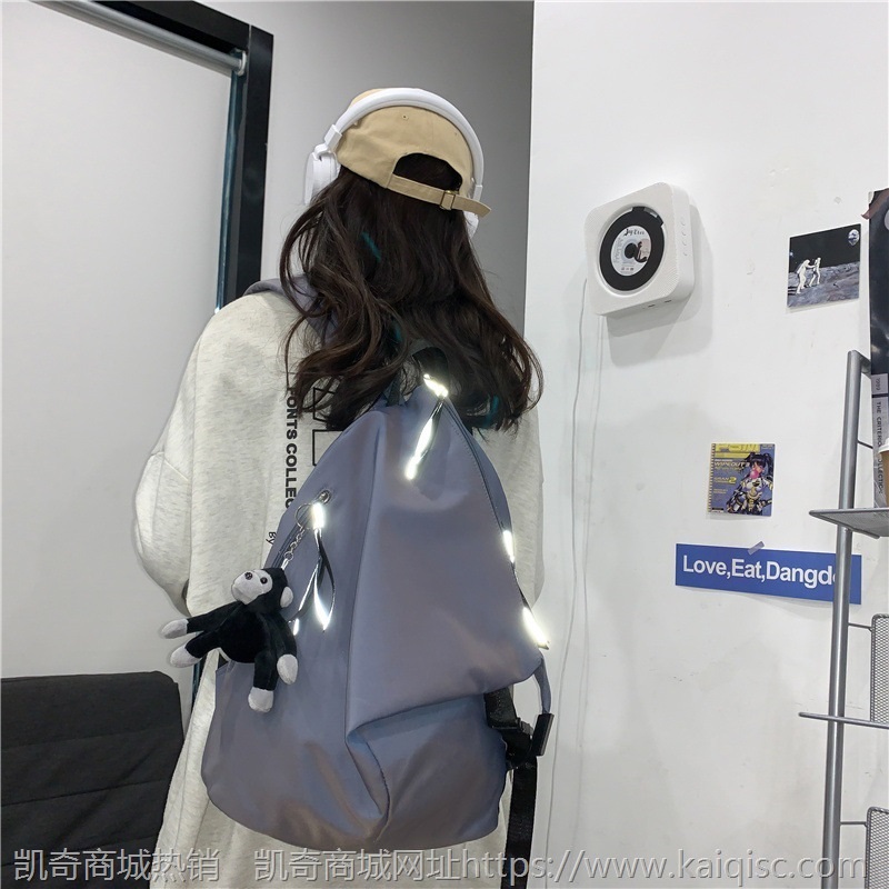 新款2021女生背包大容量日系格子时尚双肩包高中大学生书包潮