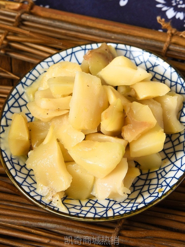 【♥凯奇美食供应链♥】涪厨娘涪陵榨菜咸菜大全拌饭下饭菜陪陵航空菜心学生小包装炸菜芯