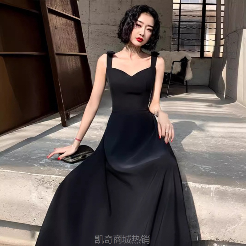 法式黑色吊带晚礼服女夏季穿搭超好看高级感气质收腰显瘦A字长裙