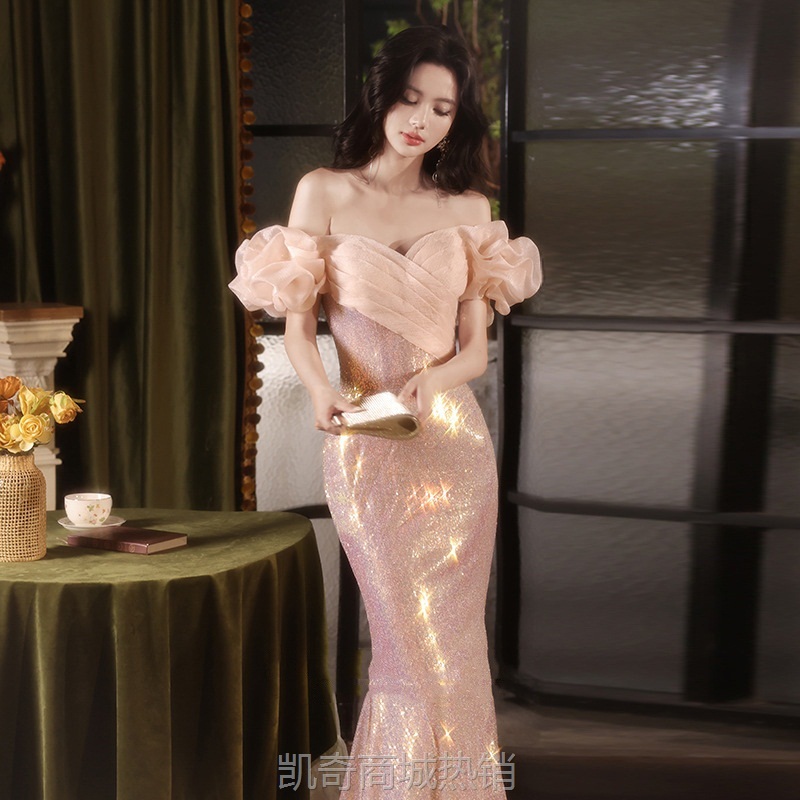 一字肩亮片鱼尾订婚晚礼服裙女2024新款高级感毕业宴会演出主持人