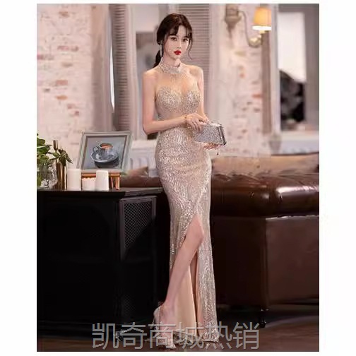 银色晚礼服女2024新款气质名媛性感露背鱼尾连衣裙高级感宴会礼服