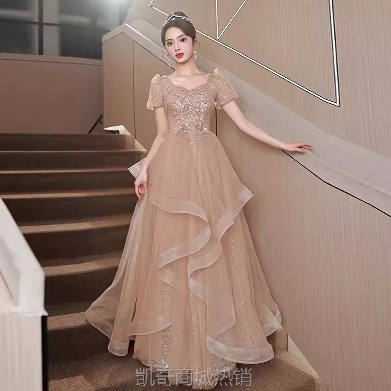 法式超仙晚礼服女2024新款高级感生日成人主持高端轻奢小众连衣裙