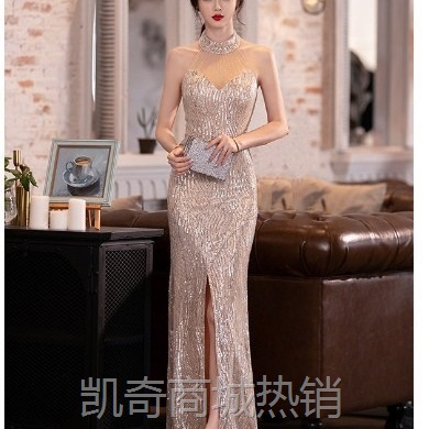 银色晚礼服女2024新款气质名媛性感露背鱼尾连衣裙高级感宴会礼服