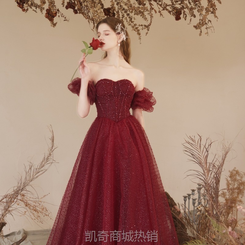 新娘红色敬酒礼服2024秋季款结婚主持气质回门公主长裙泡泡袖波点