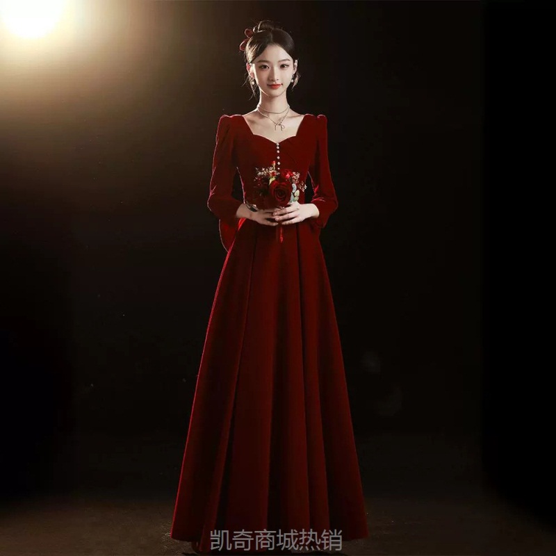 敬酒服新娘2024新款订婚结婚气质版红色丝绒长袖礼服裙女夏季礼服