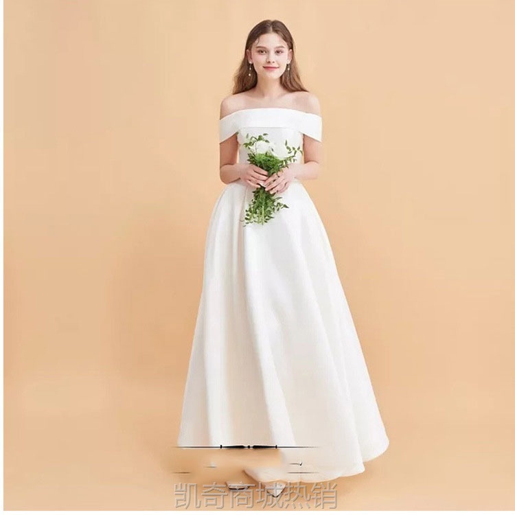 欧美轻婚纱2024新款夏季缎面婚纱旅拍轻便一字肩出门纱显瘦晚礼服