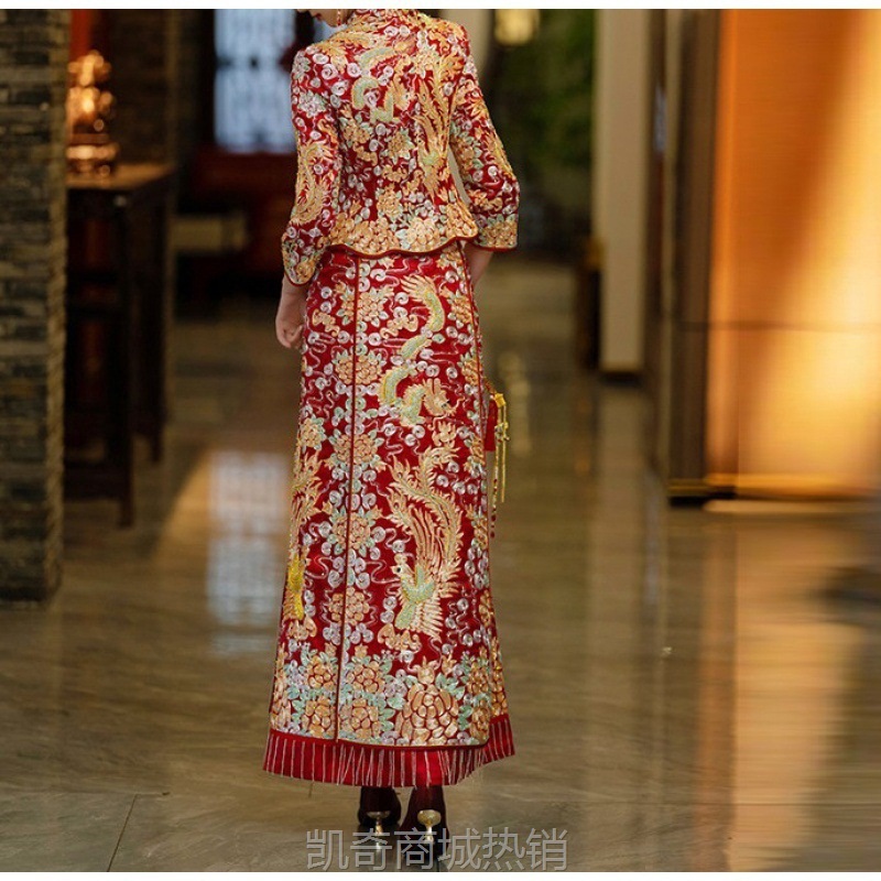龙凤褂新娘秀禾服皇新款结婚婚礼礼服中式婚纱敬酒服女独立站