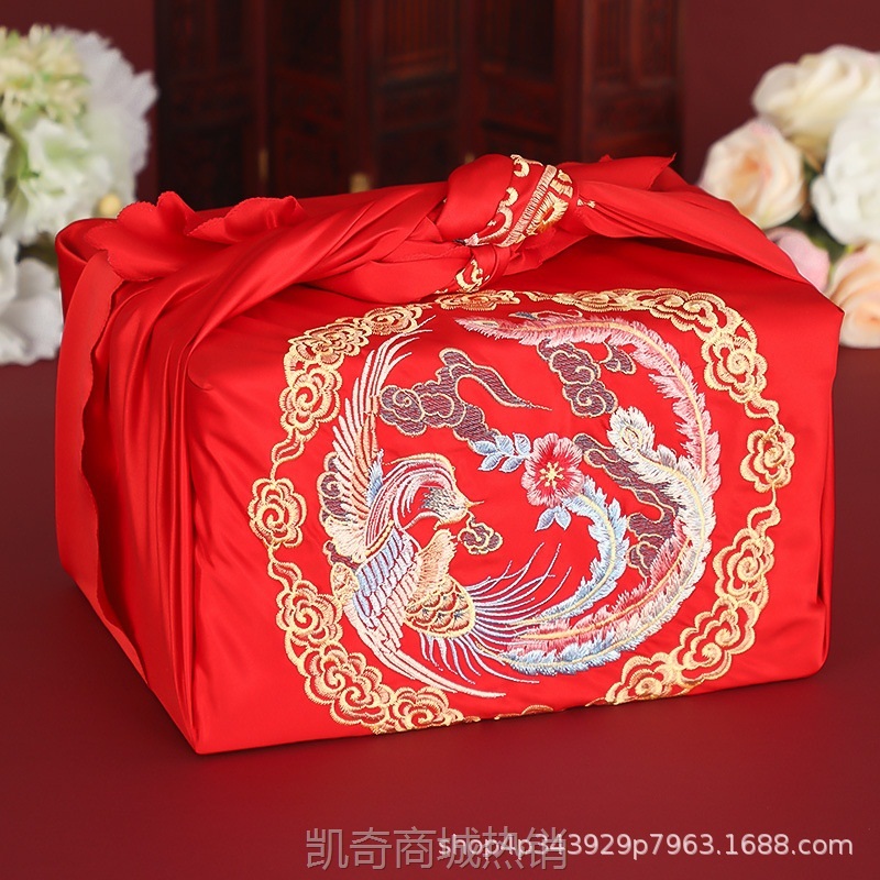 婚庆新娘嫁妆女方陪嫁包袱皮红色刺绣龙凤娘家大全包裹布结婚用品