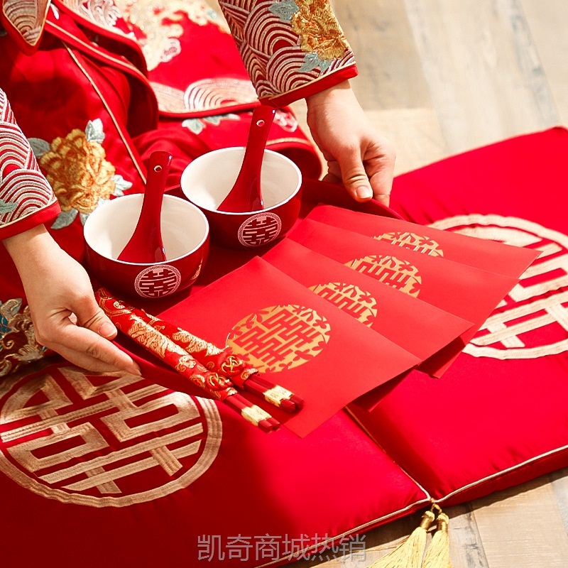 结婚敬茶杯喜碗女方陪嫁用品大全红色改口一对盖碗茶具对碗筷套装