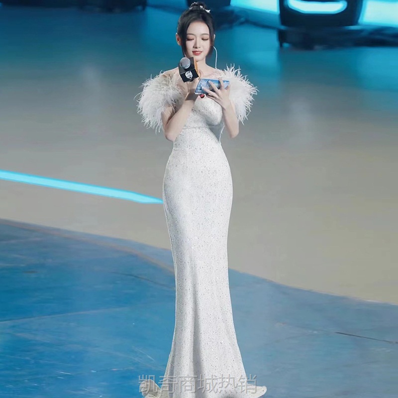 白色晚礼服女2024新款宴会气质一字肩主持人洋气年会鱼尾长裙秋季