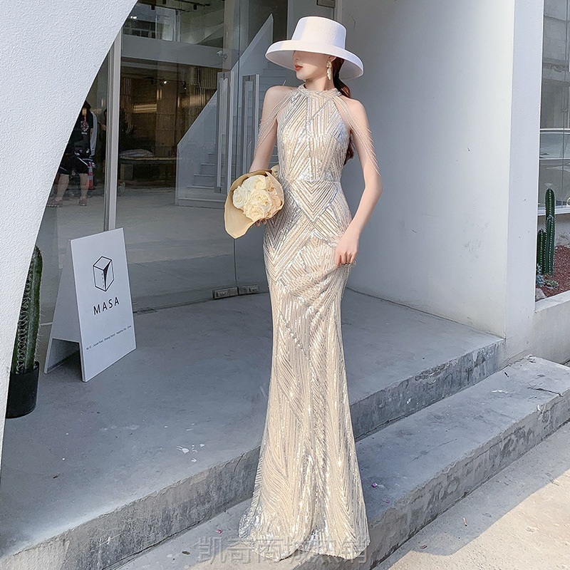 轻奢晚礼服裙女2021新款宴会气质鱼尾小众高端主持人高级质感银色