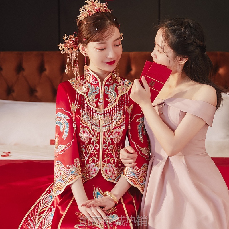 秀禾服冬季新娘龙凤褂2024年新款结婚中式嫁衣婚纱敬酒服高端显瘦