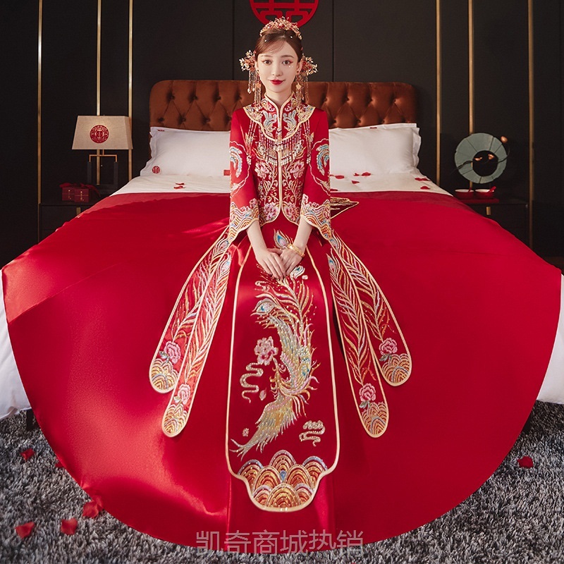 秀禾服冬季新娘龙凤褂2024年新款结婚中式嫁衣婚纱敬酒服高端显瘦