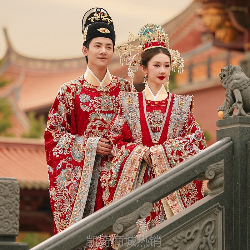 明制汉服婚服2024新款男女套装高级重工新娘结婚古装嫁衣凤冠霞帔