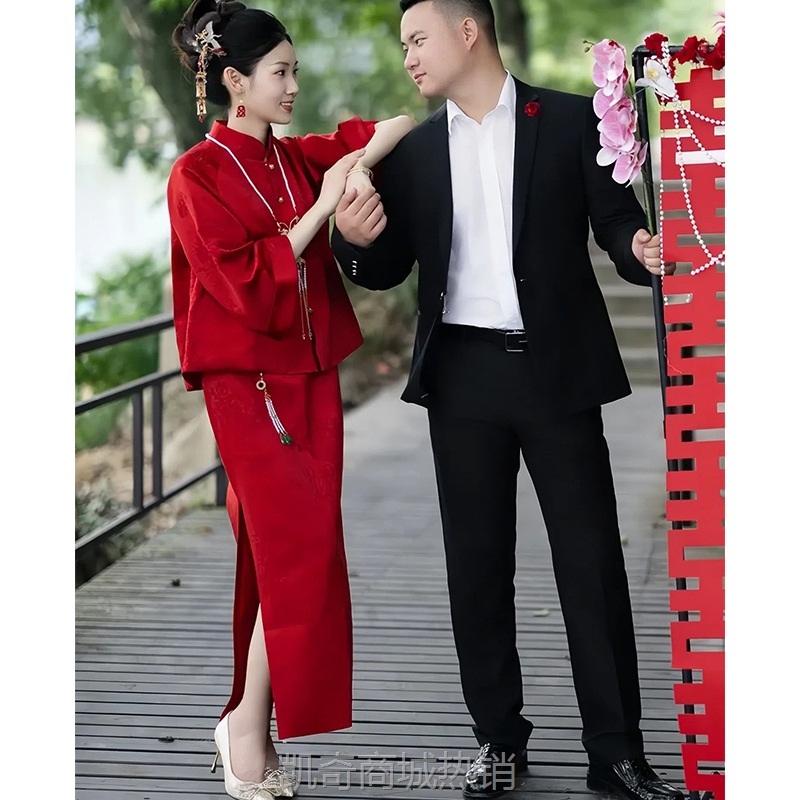 敬酒服新娘2024新款新中式旗袍红色订婚套装高级感显白回门礼服裙