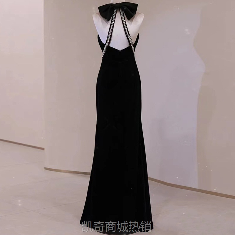 订婚晚礼服2024新款轻奢小众气质敬酒服性感鱼尾主持人挂脖晚礼服