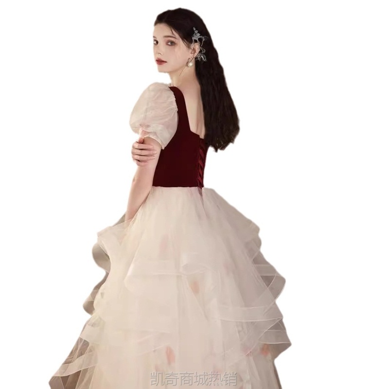 甜美风丝绒泡泡袖敬酒服2024新款新娘结婚订婚设计感蓬蓬裙晚礼服