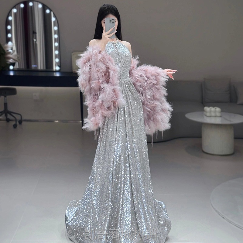 挂脖晚礼服女2024新款轻奢性感亮片鱼尾裙年会宴会主持人质感礼服