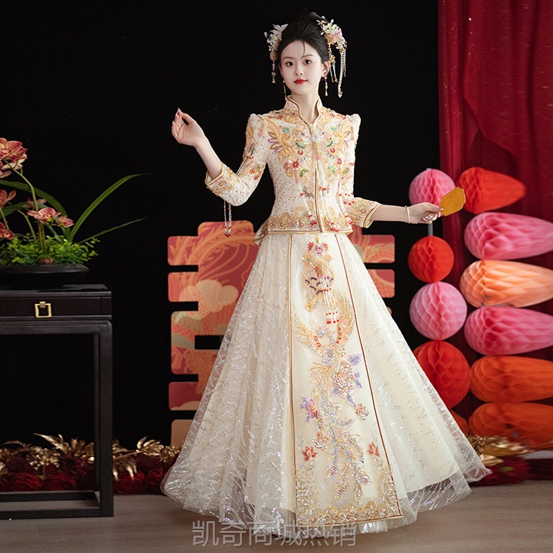2024新款重工秀禾服女新娘中式结婚礼服香槟色金色显瘦嫁衣龙凤褂