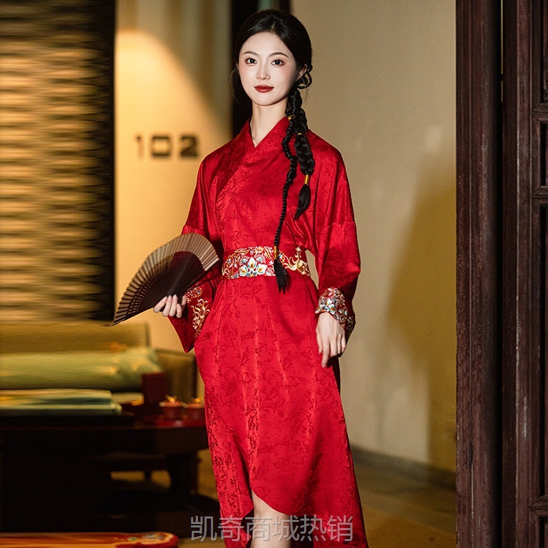 结婚晨袍女新娘伴娘刺绣长款浴袍婚礼本命年红色高级感冰丝睡衣