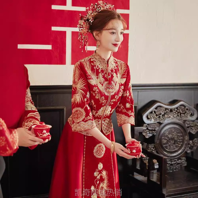 秀禾服新娘2024新款结婚中式婚纱大码出阁套装婚服小个子冬季秀禾
