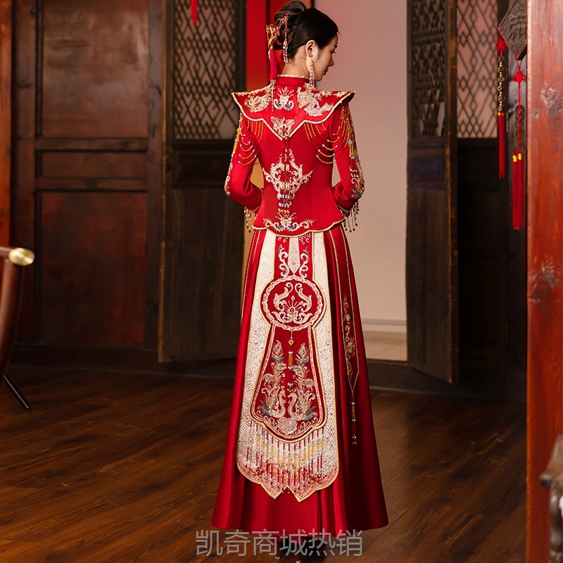 翘肩款秀禾服2024新款新娘婚纱礼服中式嫁衣敬酒服显瘦龙凤褂