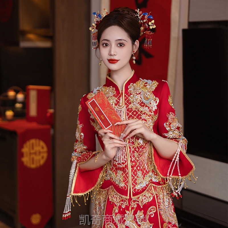 2024新款秀禾服女 刺绣流苏新娘中式红色嫁衣重工显瘦龙凤褂批发