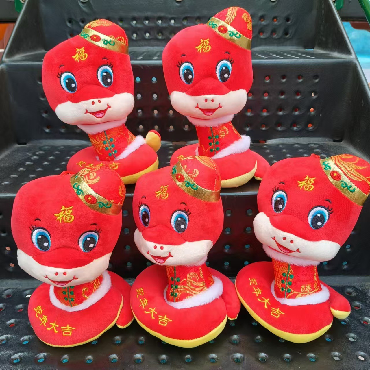 5蛇年大吉.jpg