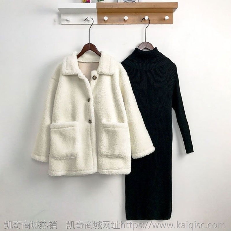 单/套装女秋冬羊羔毛加厚外套时尚针织裙子毛衣连衣裙女装两件套